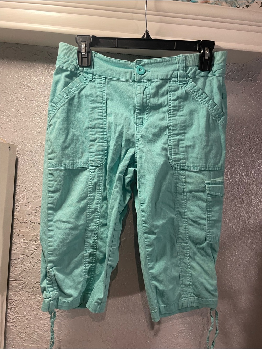 Christopher & Banks Turquoise Cargo Capris